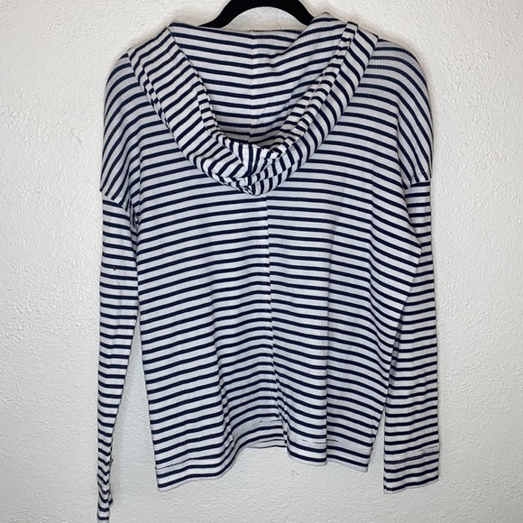 Roxy Striped Waffle Knit V-Neck Pullover Hoodie. - Picture 8 of 9